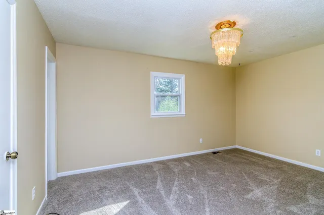 $200,000 | 116 Johnson Street, Duncan, SC 29334