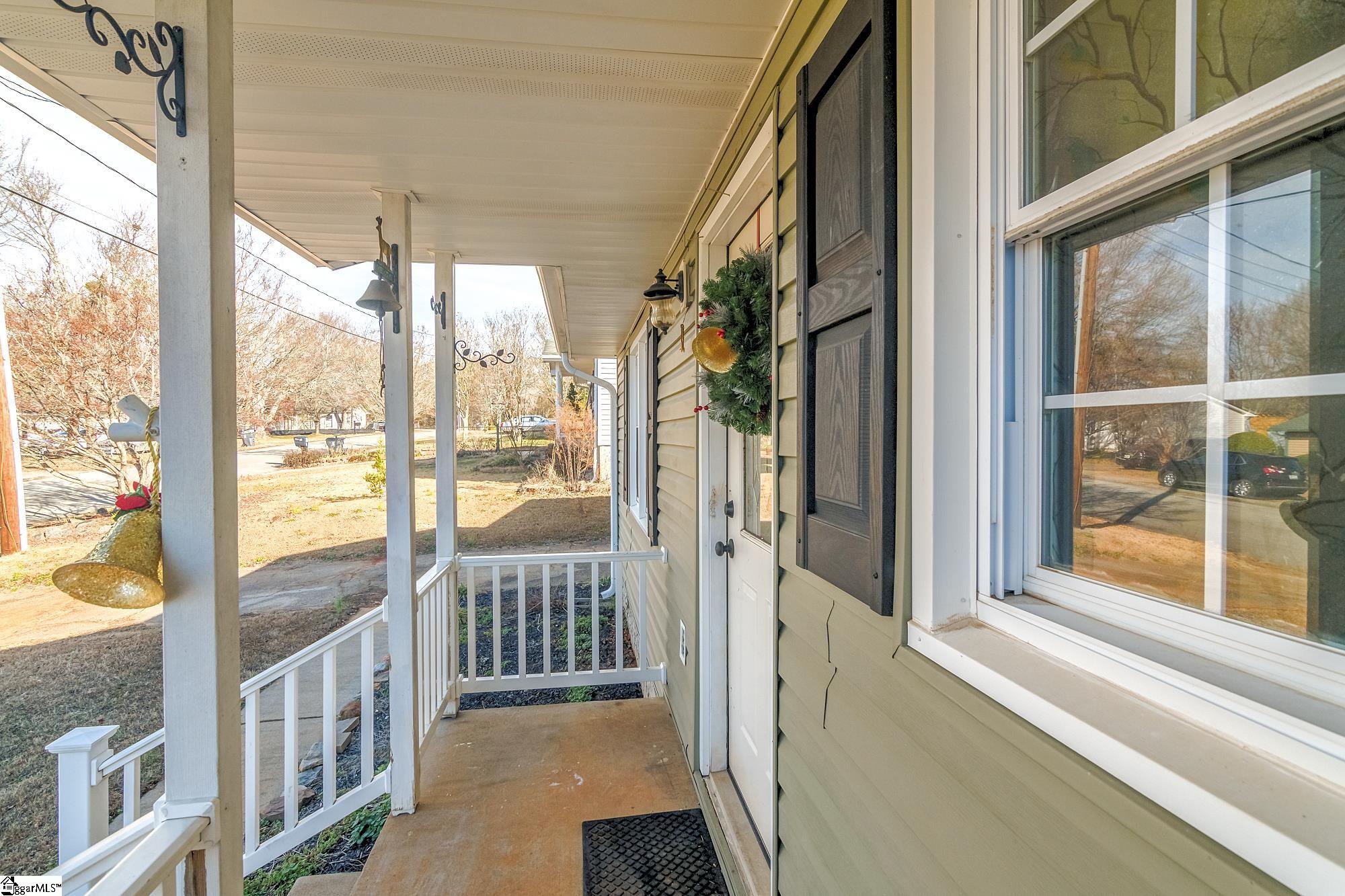 116 Johnson Street Duncan, SC 29334 - Photo 8 of 36