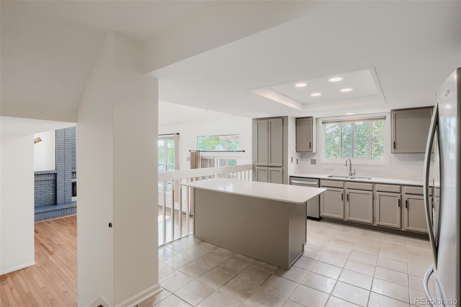 9399 Yale Lane Highlands Ranch, CO 80130 - Photo 8 of 26