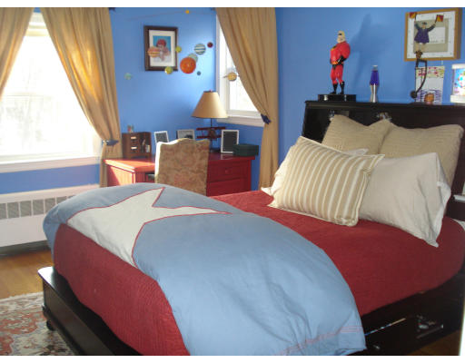 49 Madison Road Wellesley, MA 02481 - Photo 11 of 18 a bedroom with bed and a window