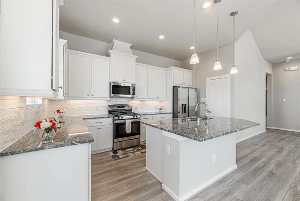 $2,800 | 15027 Red Dam Trail, Cypress, TX 77433