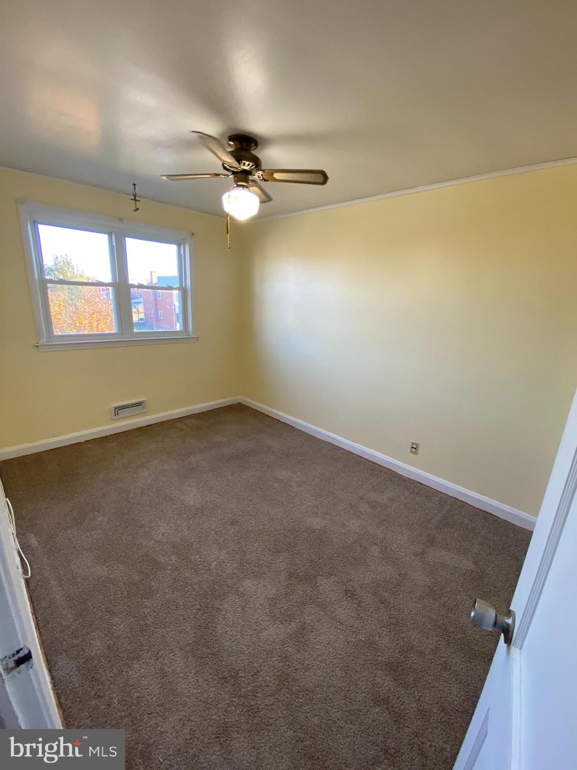 1852 Church Road Baltimore, MD 21222 - Photo 14 of 23 2nd Bath