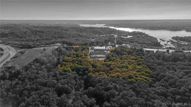 $949,000 | Bagnell Dam Blvd Lake, Lake Ozark, MO 65049