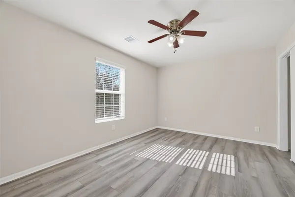 $2,595 | 19038 Winding Stream Lane, Houston, TX 77084