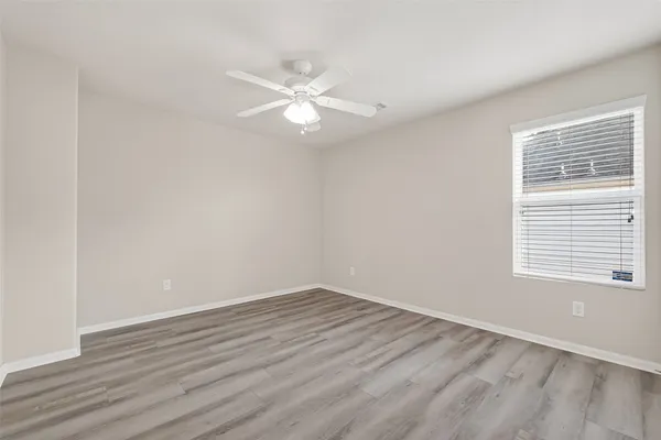 $2,595 | 19038 Winding Stream Lane, Houston, TX 77084