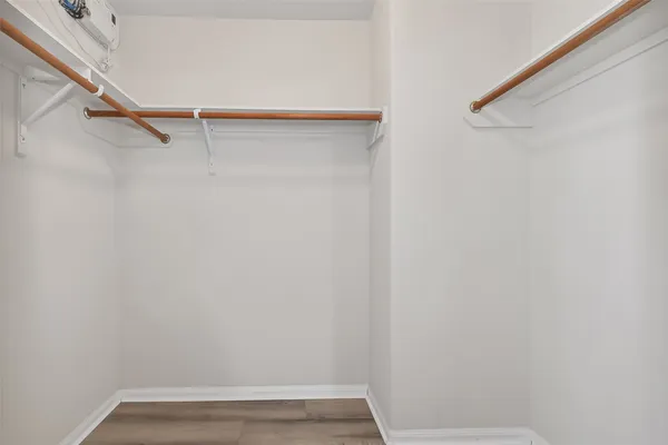 $2,595 | 19038 Winding Stream Lane, Houston, TX 77084
