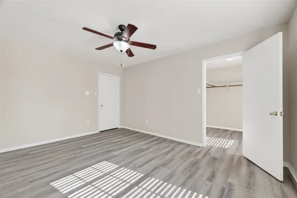 $2,595 | 19038 Winding Stream Lane, Houston, TX 77084