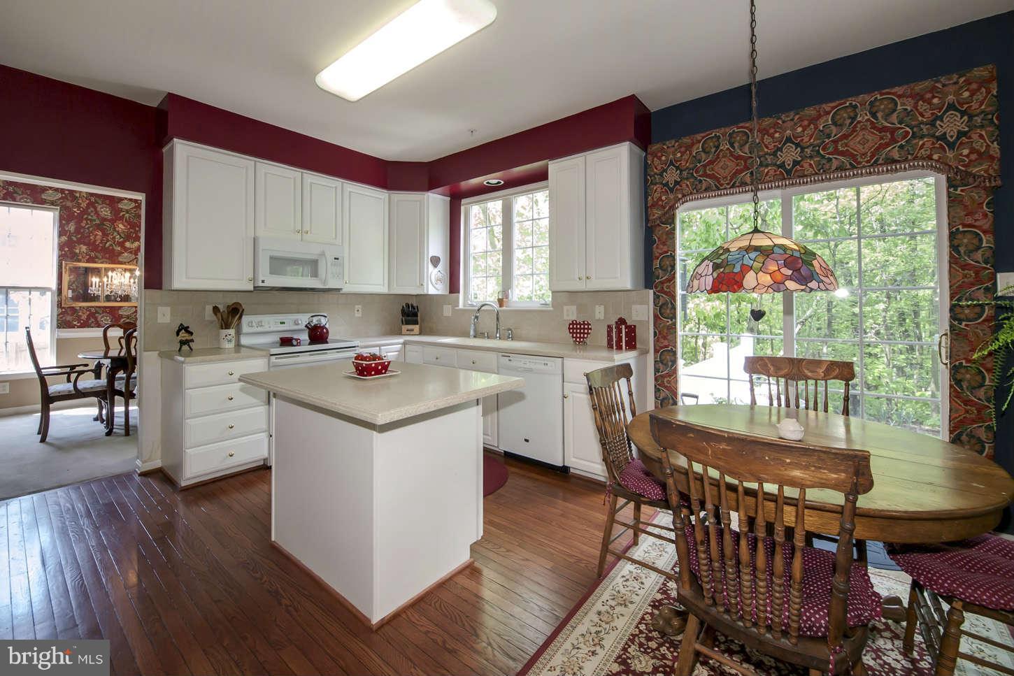 12402 Spring Ridge Court Laurel, MD 20708 - Photo 12 of 30 Kitchen