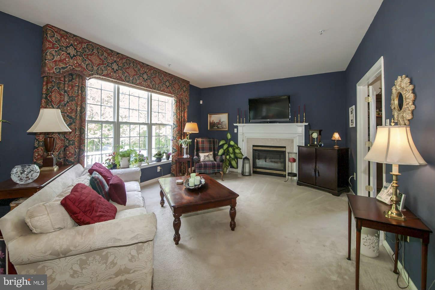 12402 Spring Ridge Court Laurel, MD 20708 - Photo 6 of 30 Family Room