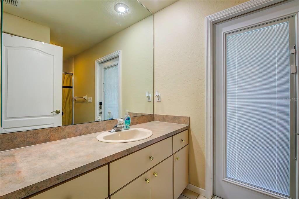 9465 May Gold Lane Spring Hill, FL 34608 - Photo 41 of 70 Main Bathroom