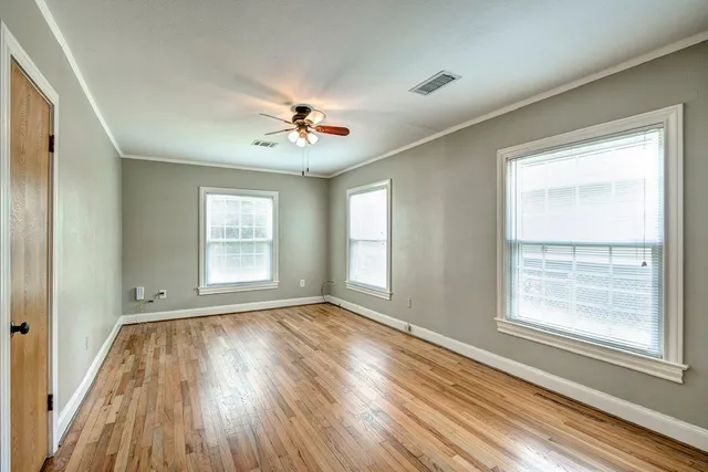 $2,490 | 2030 Gostick Street, Houston, TX 77008