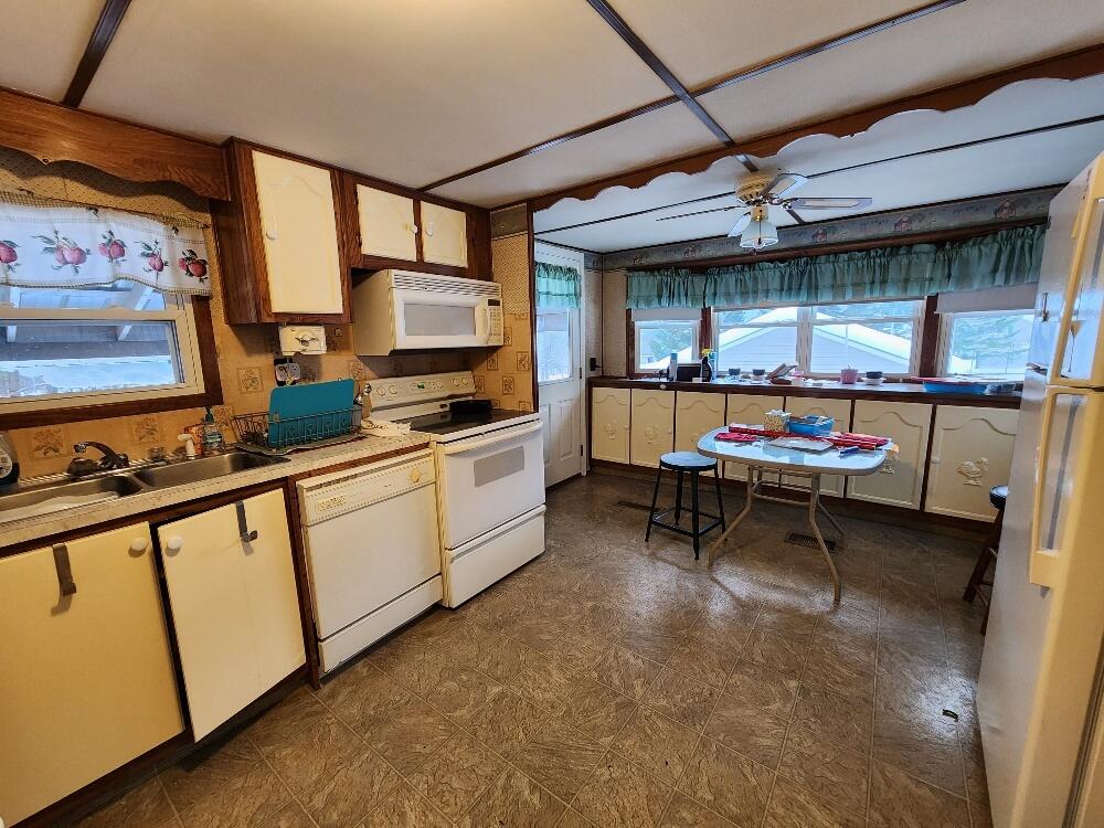 232 Dickvale Road Peru, ME 04290 - Photo 3 of 28 3 Kitchen