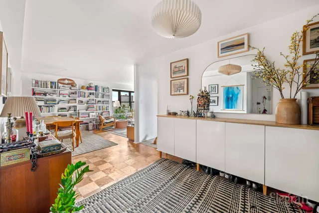 $1,025,000 | 212 East Broadway, Unit G1205 | Lower East Side