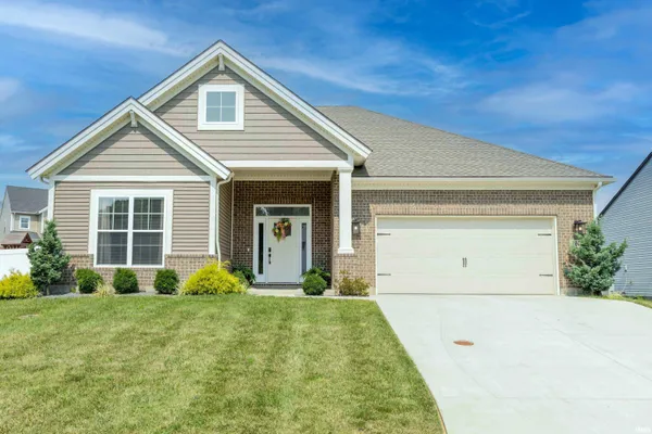 $389,900 | 2803 Willow Creek Drive, Evansville, IN 47712