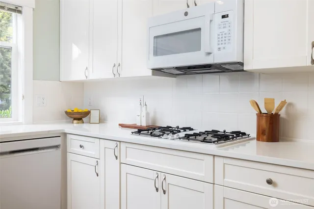 $845,000 | 2115 Cascade Court, Anacortes, WA 98221