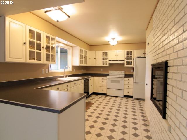 25811 Northeast Brunner Road Camas, WA 98607 - Photo 5 of 16 Gallery Image 5