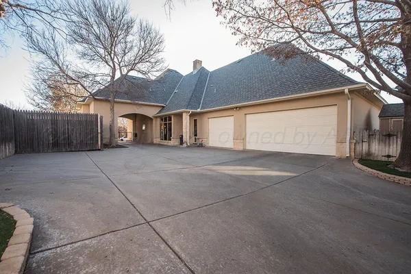 $689,000 | 4802 Spartanburg Drive, Amarillo, TX 79119