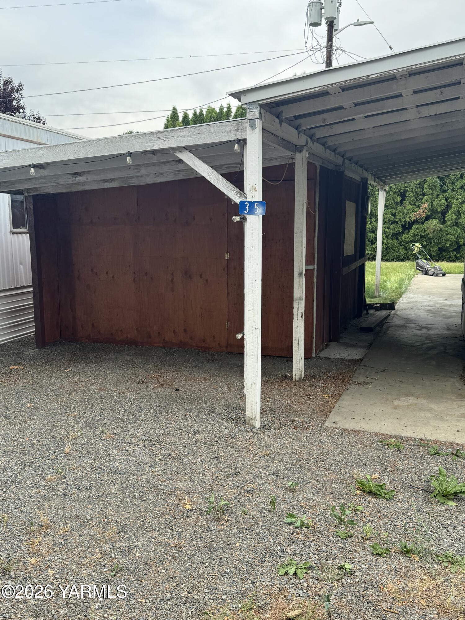 451 Pence Road, Unit 35 Yakima, WA 98908 - Photo 3 of 16 IMG_5958