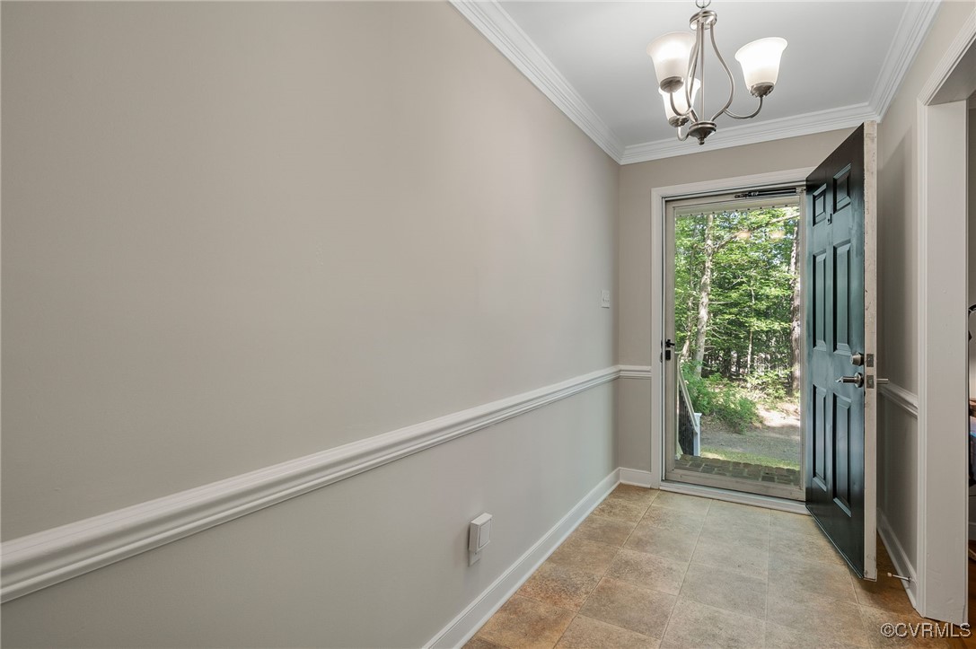 10310 Qualla Road Chesterfield, VA 23832 - Photo 4 of 23 Updated entry way