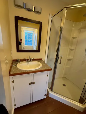 $2,900 | 72 Jefferson Street, Portsmouth, NH 03801