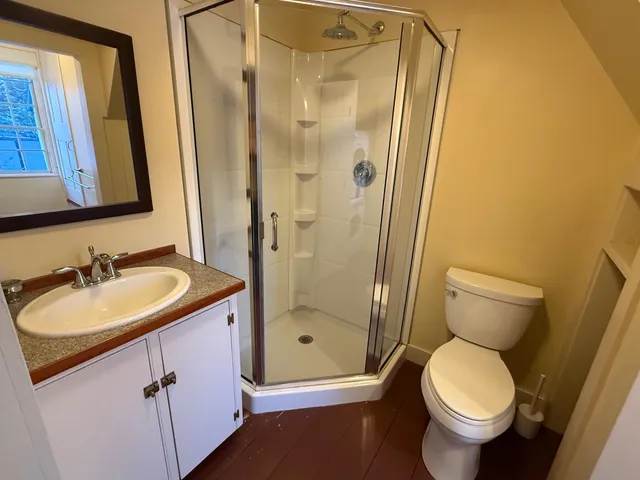 $2,900 | 72 Jefferson Street, Portsmouth, NH 03801