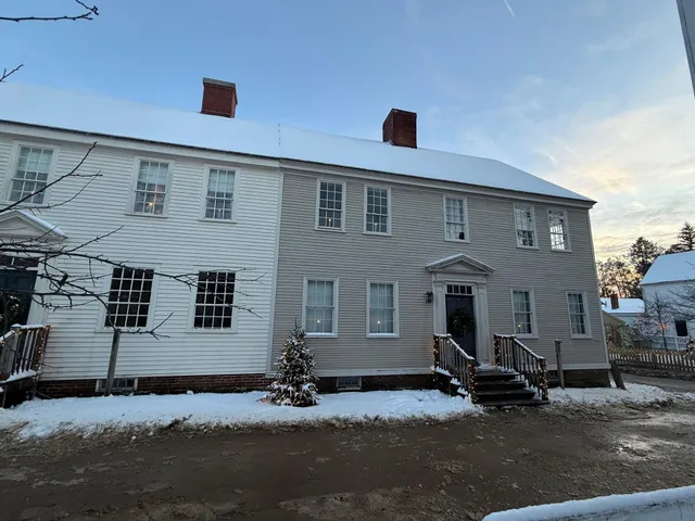 $2,900 | 72 Jefferson Street, Portsmouth, NH 03801