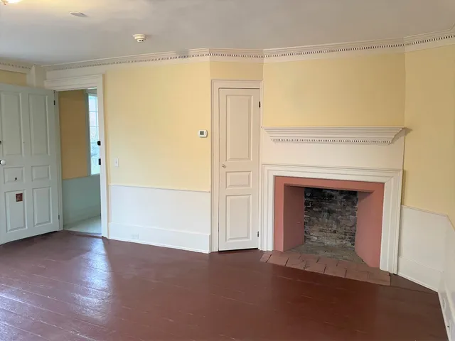 $2,900 | 72 Jefferson Street, Portsmouth, NH 03801