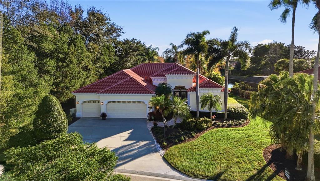 7072 Twin Hills Terrace Lakewood Ranch, FL 34202 - Photo 2 of 58