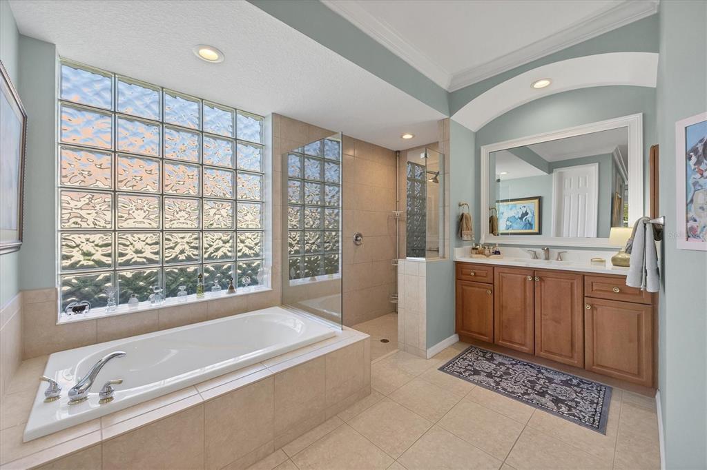 7072 Twin Hills Terrace Lakewood Ranch, FL 34202 - Photo 24 of 58