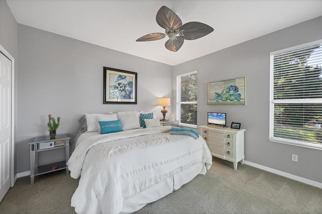 7072 Twin Hills Terrace Lakewood Ranch, FL 34202 - Photo 29 of 58