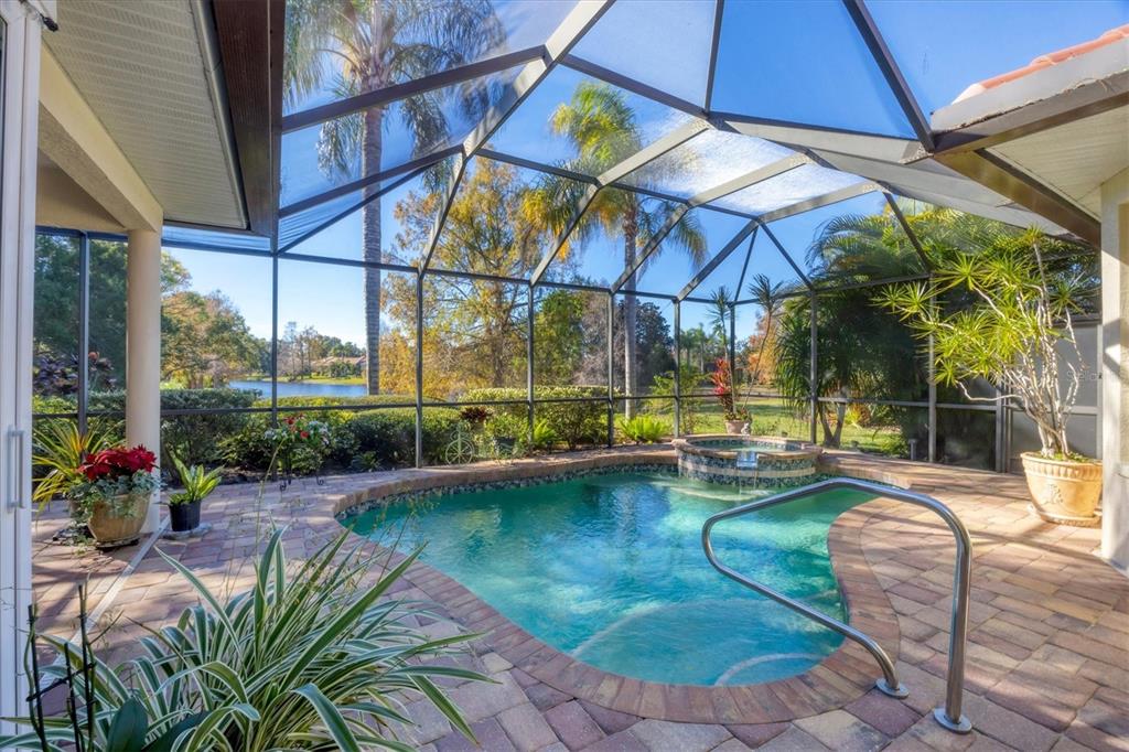 7072 Twin Hills Terrace Lakewood Ranch, FL 34202 - Photo 35 of 58