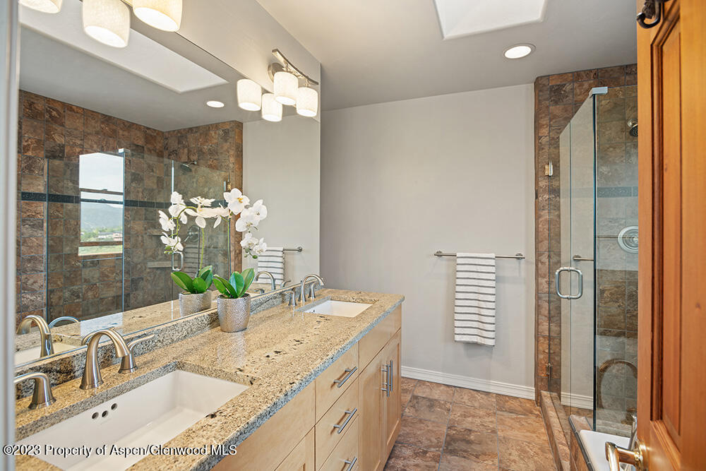 124 Ridge Road Basalt, CO 81621 - Photo 13 of 42 124Ridge_Small23082558