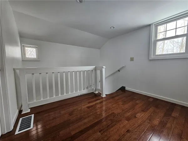 $184,900 | 7 North Street, Gaines, NY 14411