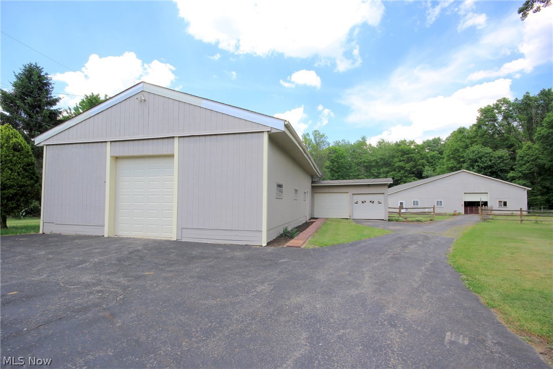 3700 Ranfield Road Kent, OH 44240 - Photo 4 of 35 Gallery Image 4