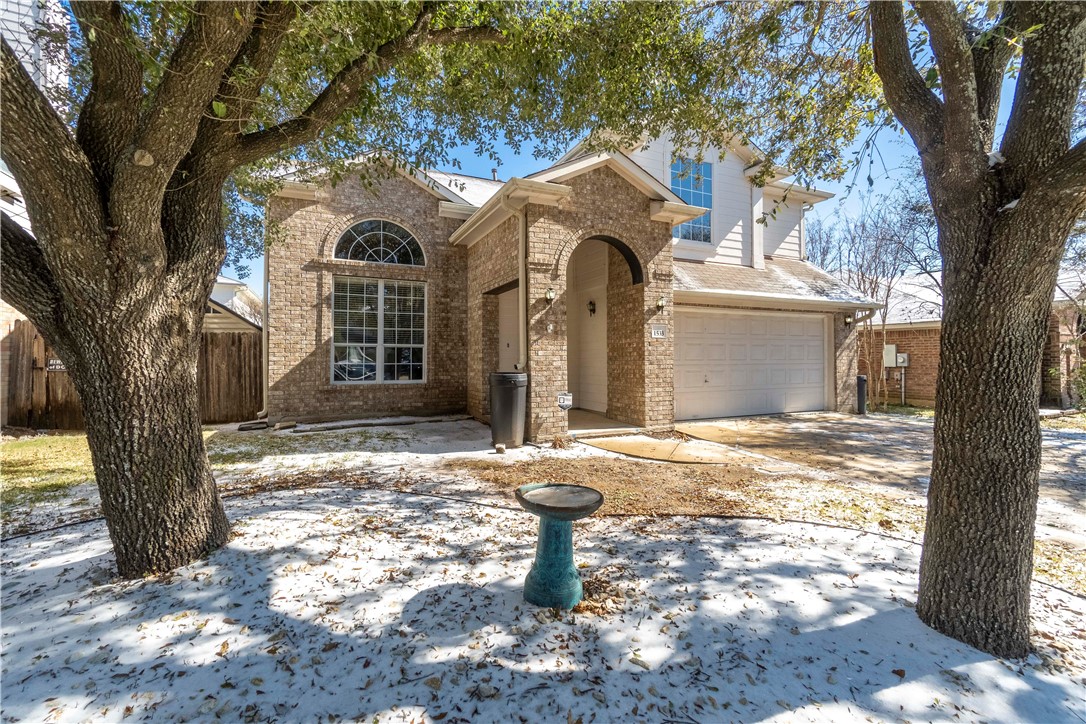 1533 Lorson Loop Round Rock, TX 78665 - Photo 2 of 27 a view of a house with a yard