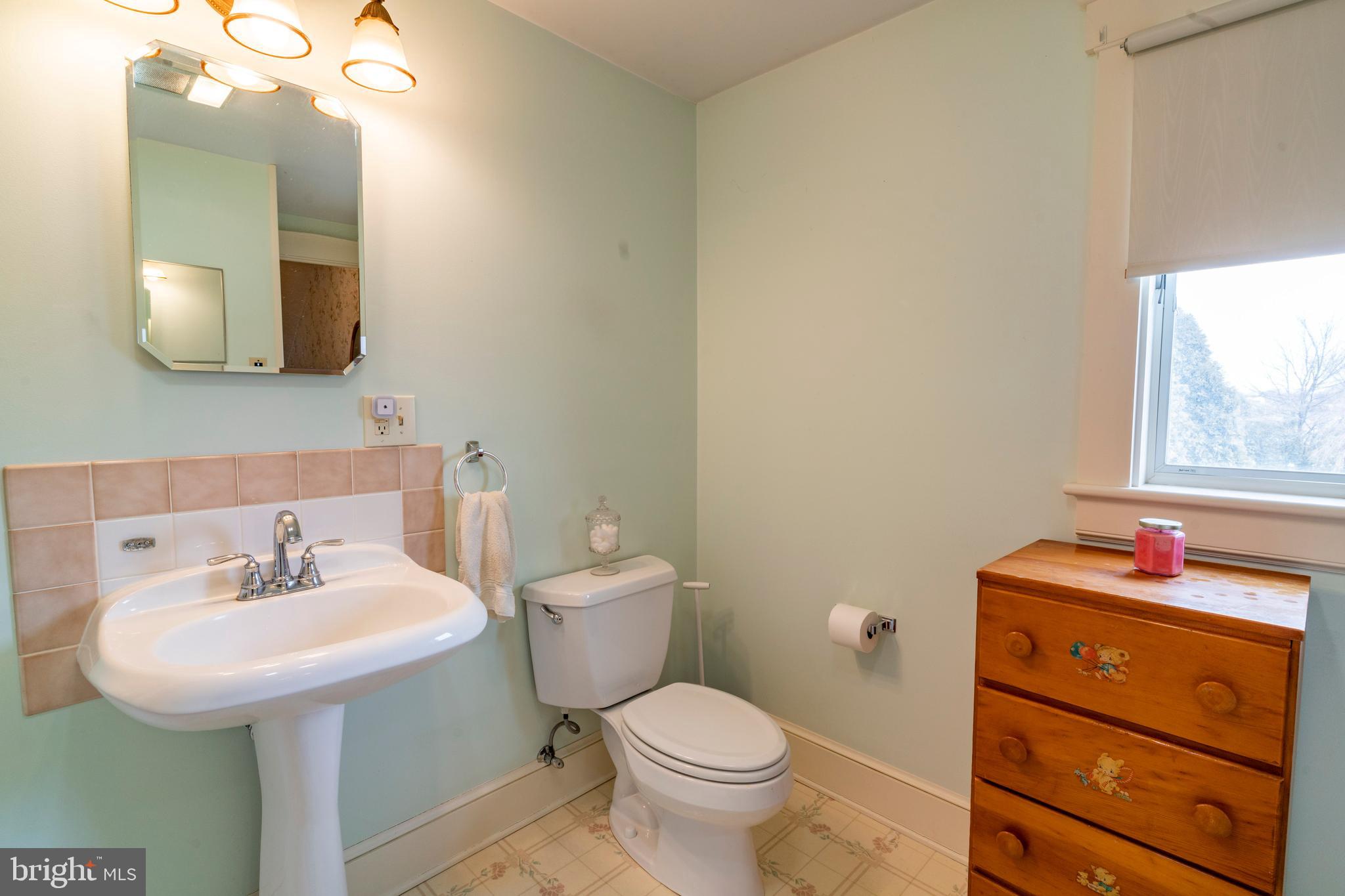35 Queen Road Gordonville, PA 17529 - Photo 38 of 41 Gallery Image 38