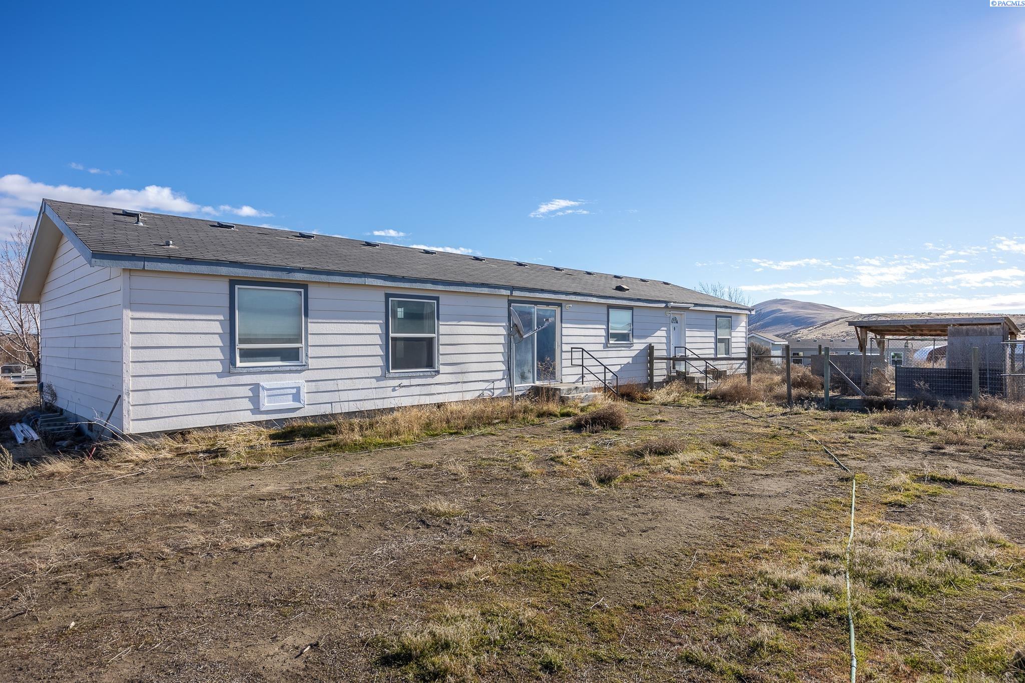 45219 Red Mountain Road Benton City, WA 99320 - Photo 21 of 30 Gallery Image 21