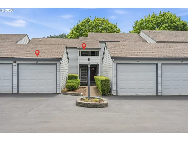 $249,000 | 159 Southwest Florence Avenue, Unit E26, Gresham, OR 97080