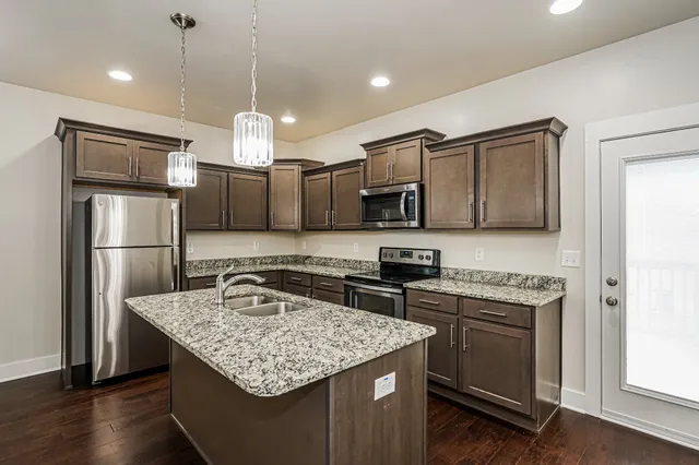 $2,505 | 1035 Saddlestone Drive, Hermitage, TN 37076