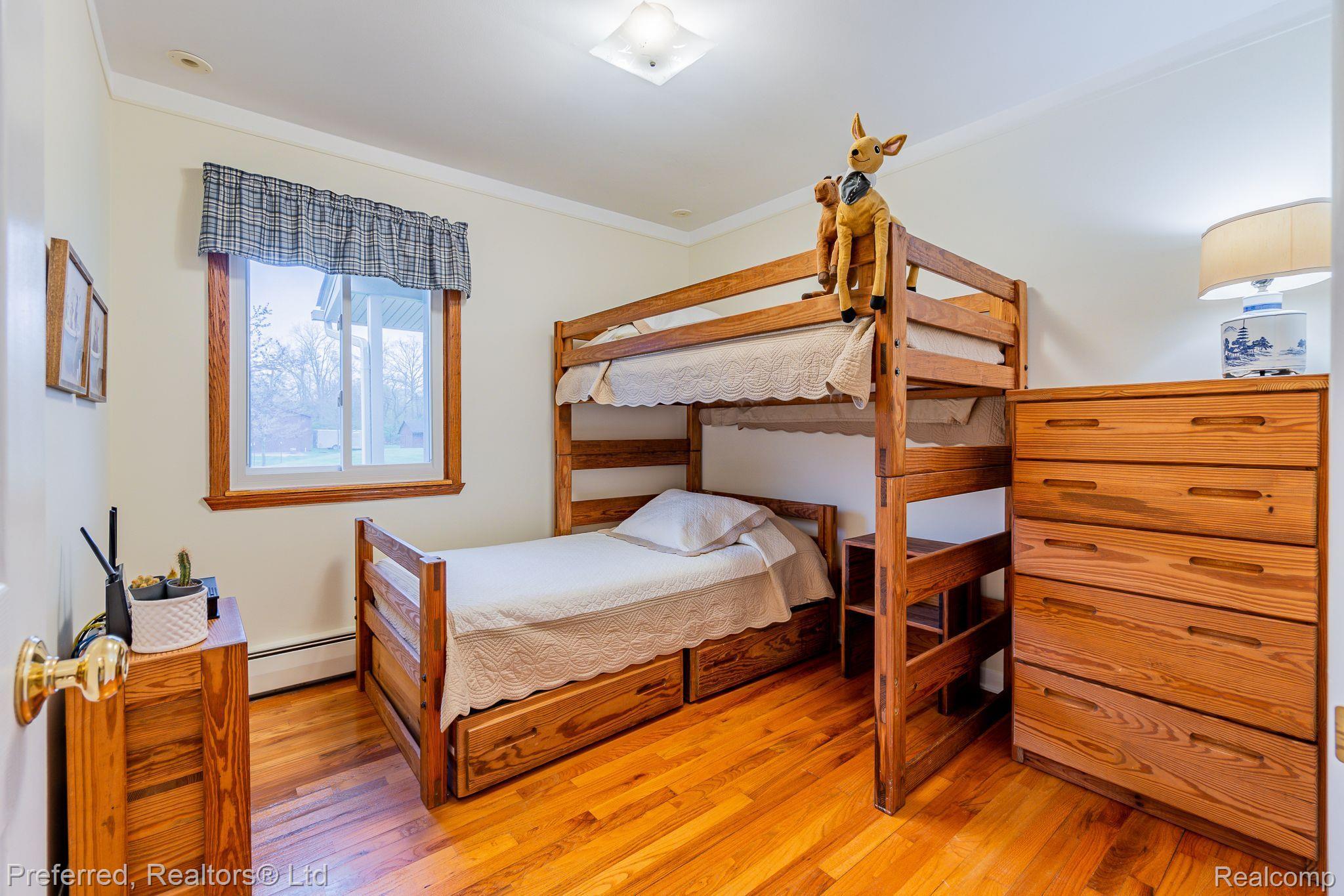 6554 Napier Road Plymouth, MI 48170 - Photo 22 of 39 Gallery Image 22