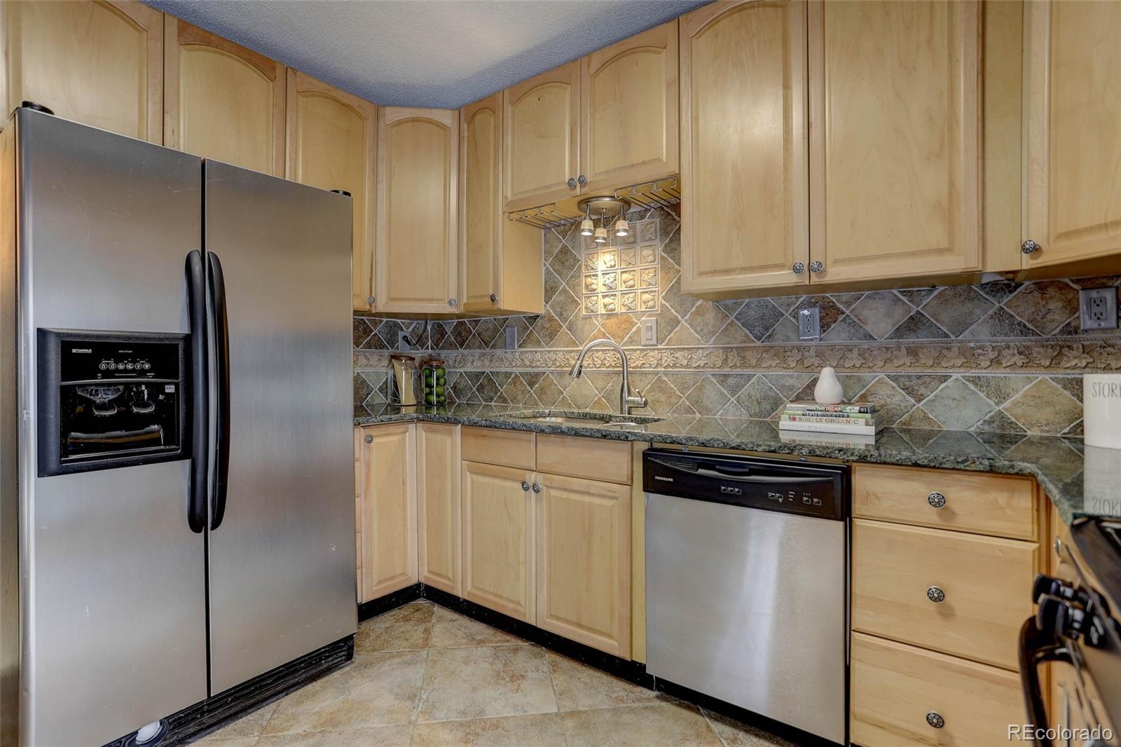 5190 Raleigh Street Denver, CO 80212 - Photo 20 of 39 Gallery Image 20