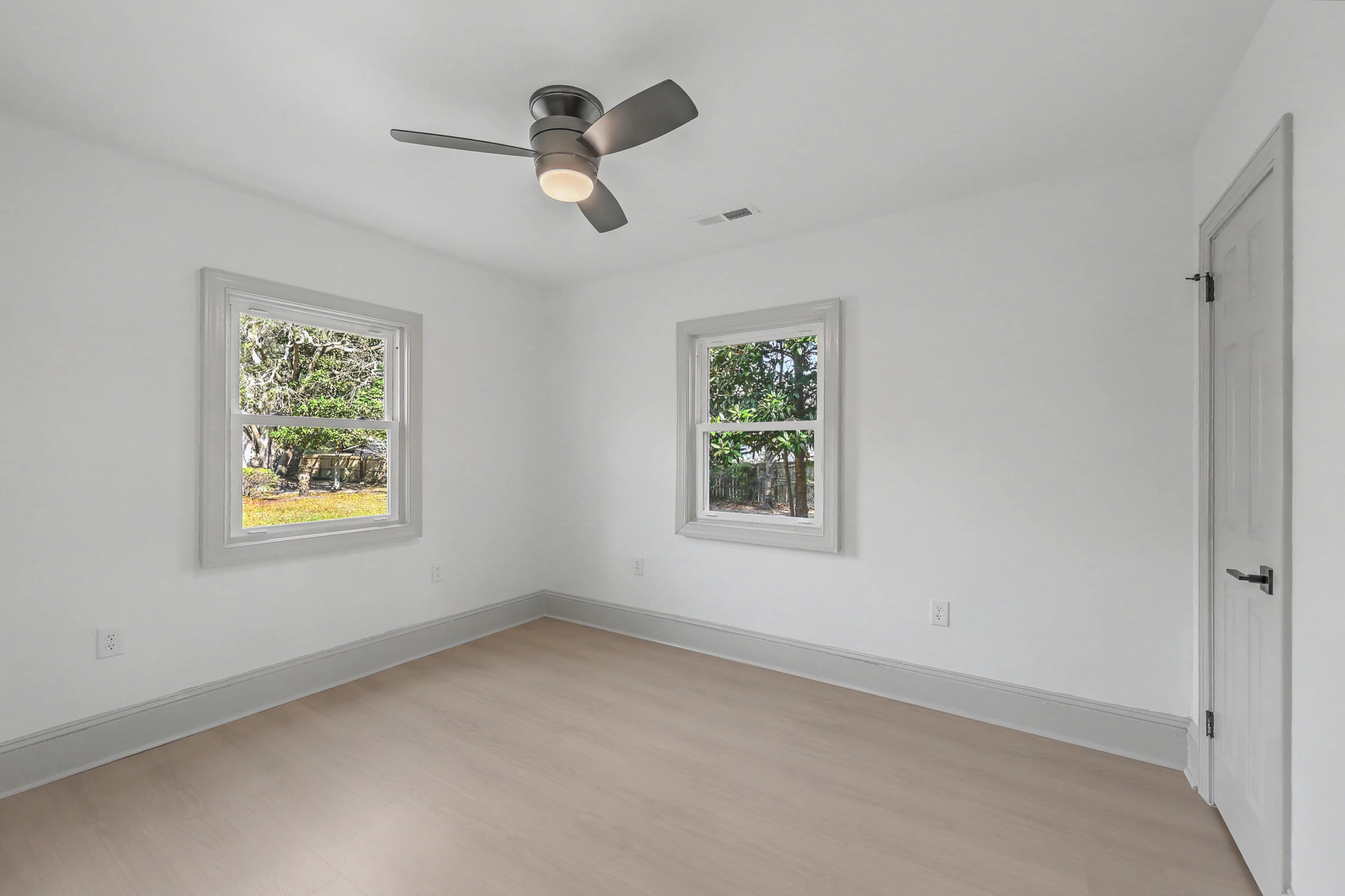 1509 Rainbow Road Charleston, SC 29412 - Photo 29 of 36 Gallery Image 29