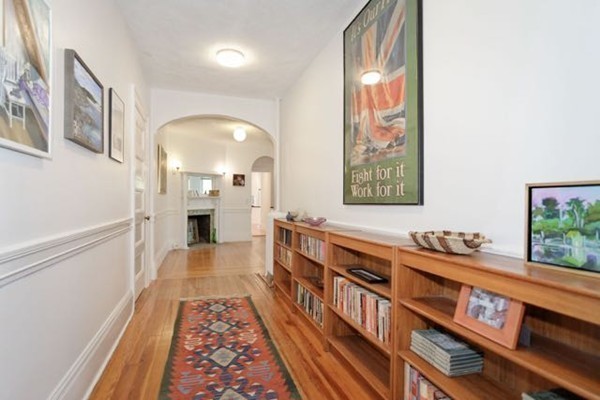 93 Perry Street, Unit 4 Brookline, MA 02446 - Photo 4 of 27 Gallery Image 4
