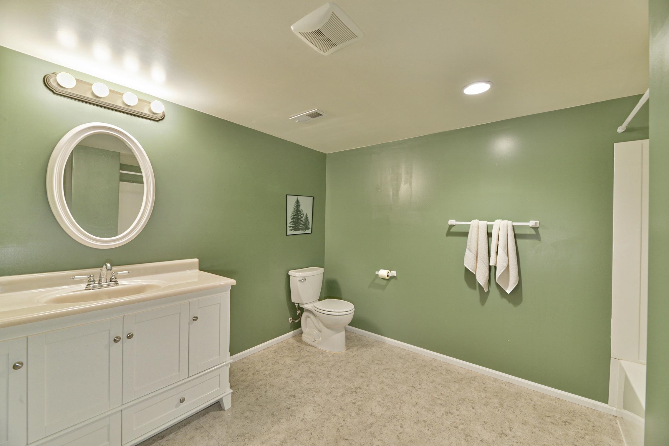 3912 East Siskin Lane Mead, WA 99021 - Photo 15 of 32