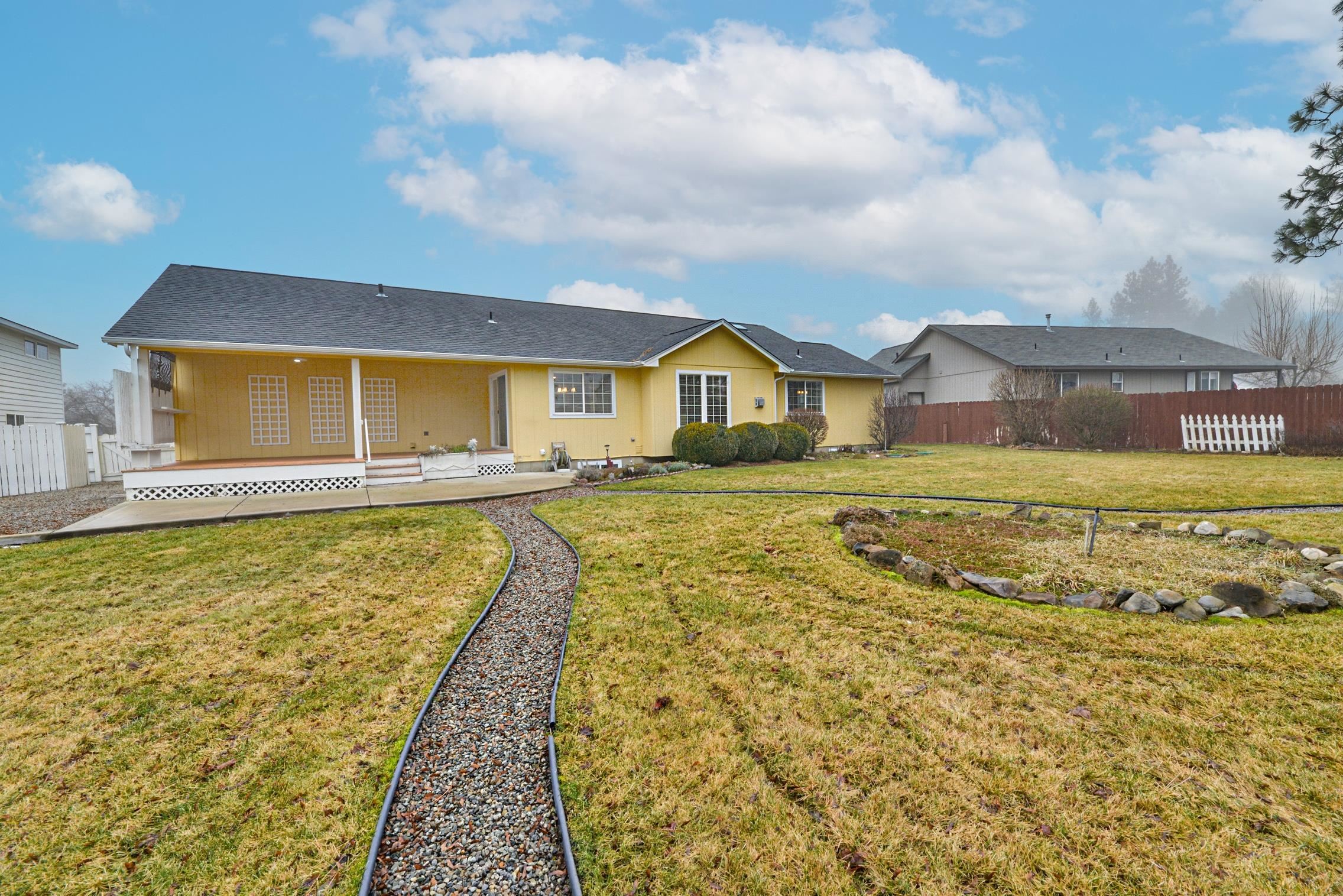 3912 East Siskin Lane Mead, WA 99021 - Photo 25 of 32