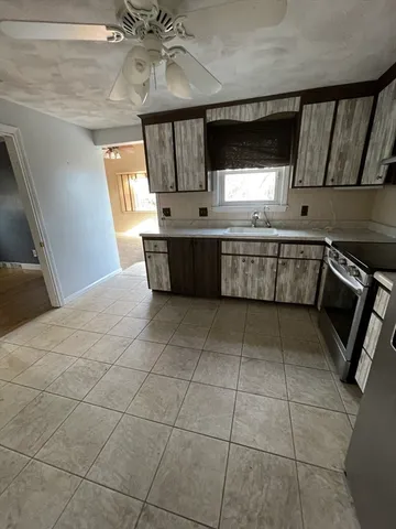 $3,300 | 2 Eagle Rock Road, Unit 1, Randolph, MA 02368