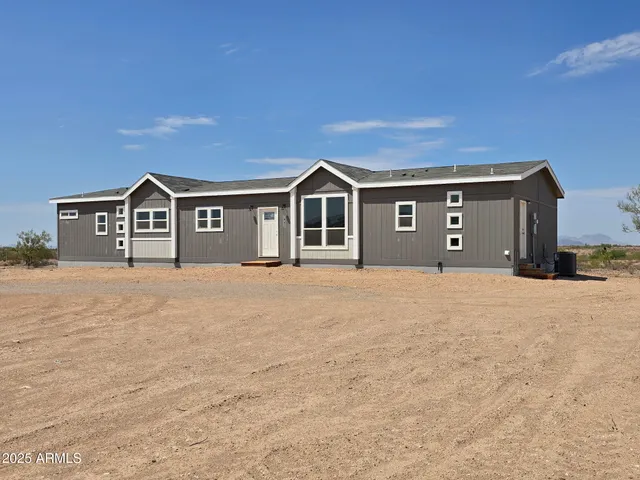 $327,500 | 2942 North 333rd Avenue, Tonopah, AZ 85354