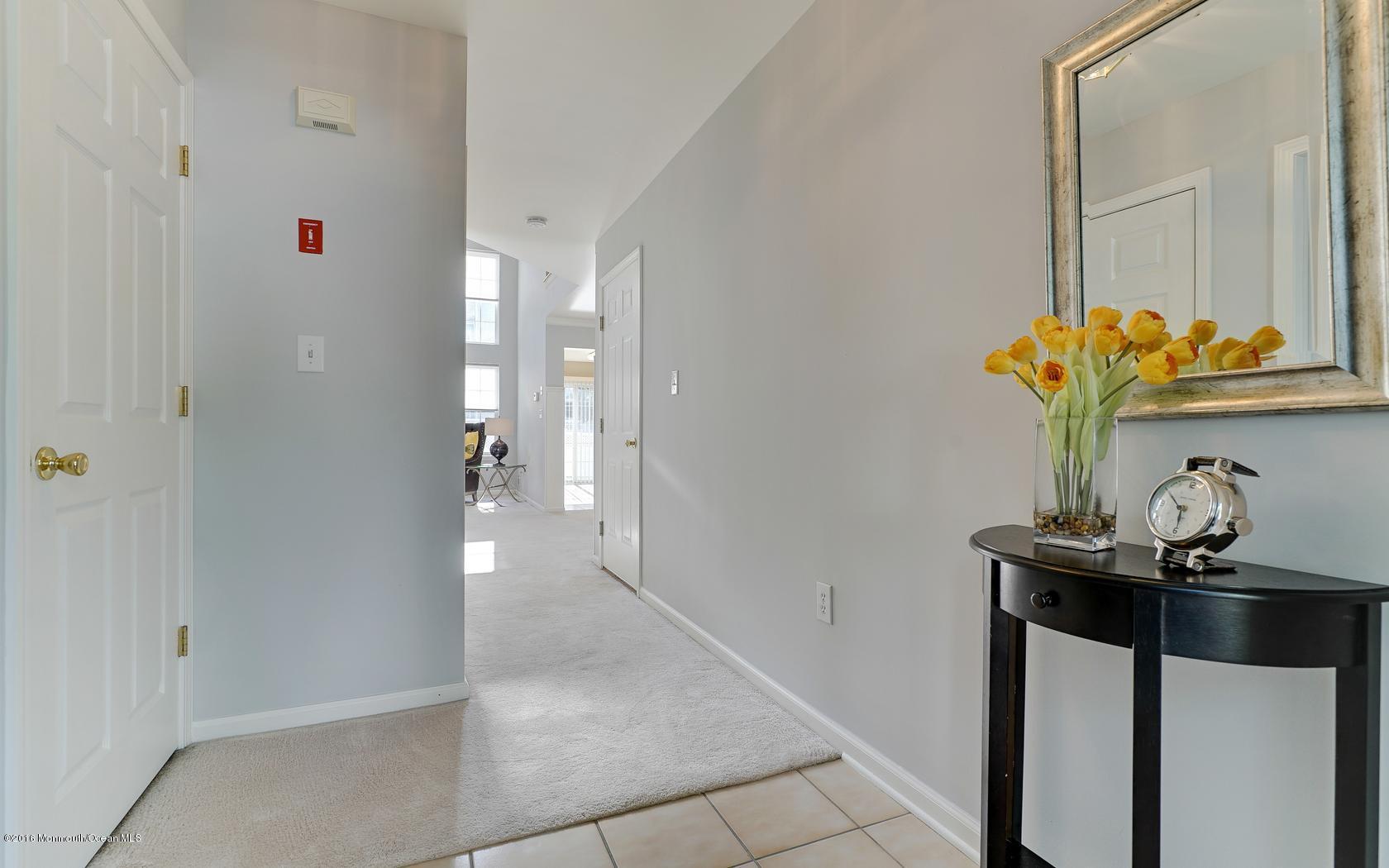 5 Waterville Road Manalapan, NJ 07726 - Photo 4 of 28 a1bd64092954a036b8b3652243c67a0d