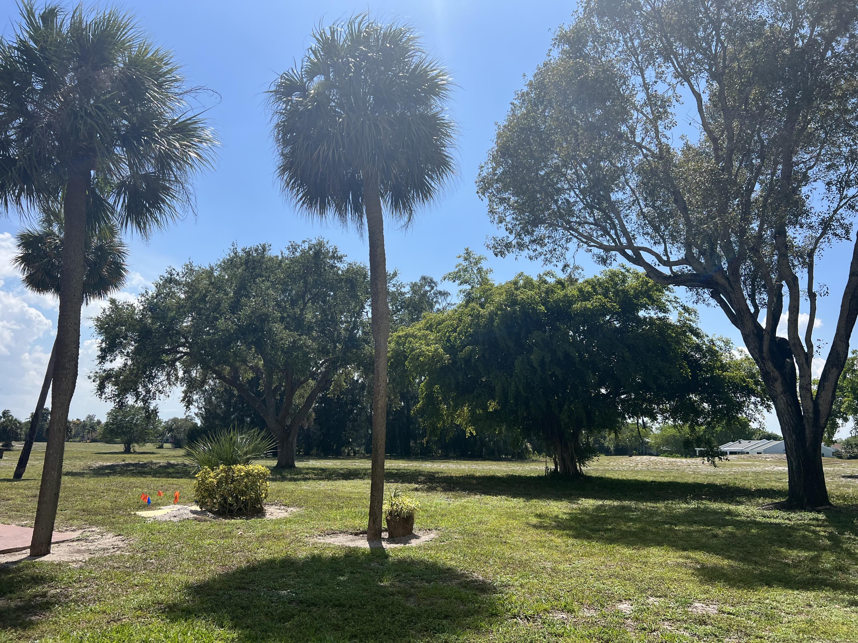 6161 Northwest 2nd Avenue, Unit 114 Boca Raton, FL 33487 - Photo 14 of 15 Patio/Back Area