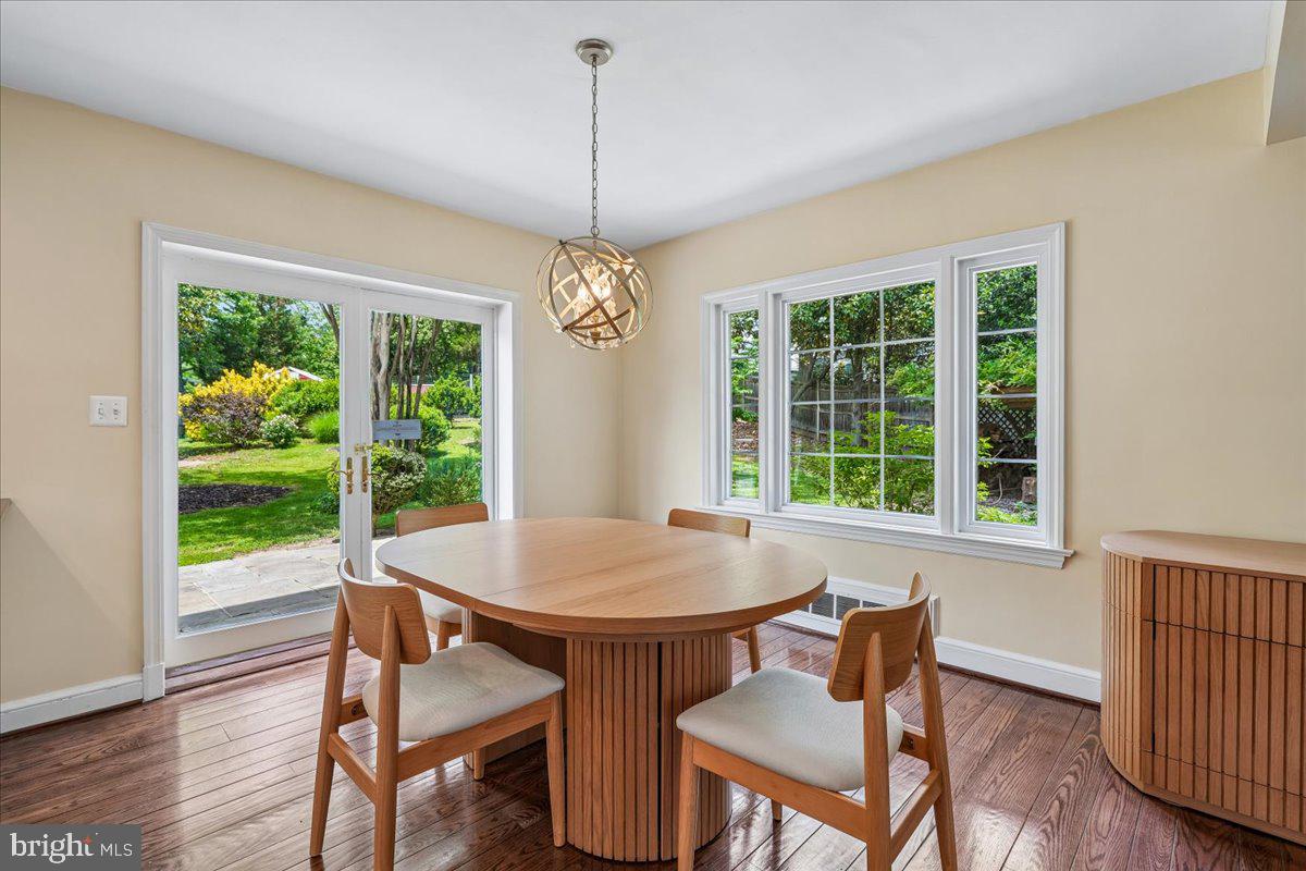 1305 Key Drive Alexandria, VA 22302 - Photo 20 of 64 a view of a dining room with furniture window and wooden floor